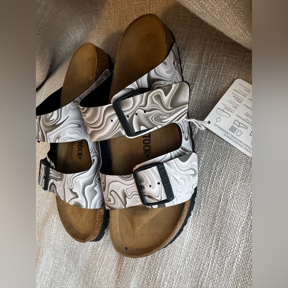 Birkenstock Women’s Arizona Birko-Flor Marbletwirl Black/White Size US 9 - Picture 6 of 11